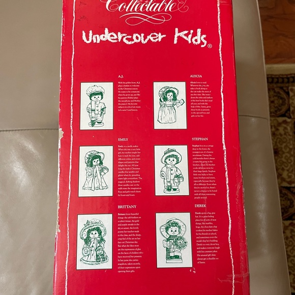Vintage Undercover Kid Christmas Santa Doll in Box - Picture 5 of 6
